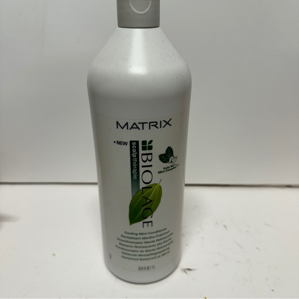 Matrix Biolage Cooling Mint Conditioner 33.8 OZ
